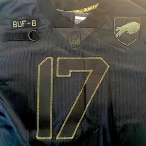 Buffalo bills , 2020 salute to service jersey,, Josh Allen